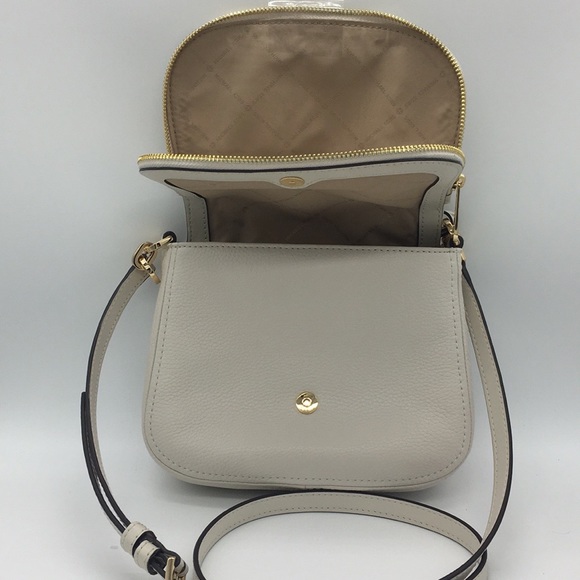 MICHAEL KORS BEDFORD SM FLAP XBODY Bag Vanilla - Picture 4 of 8